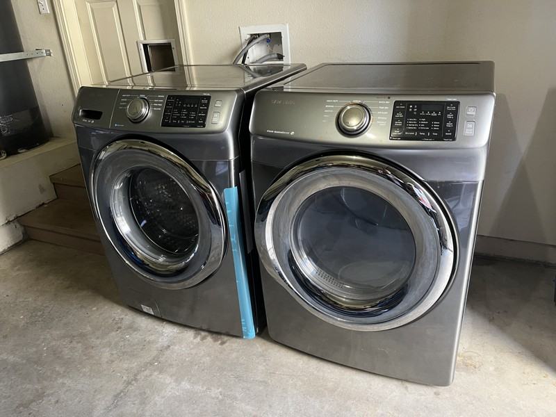 412 N Cloverdale Blvd #A - Photo 6 of 16