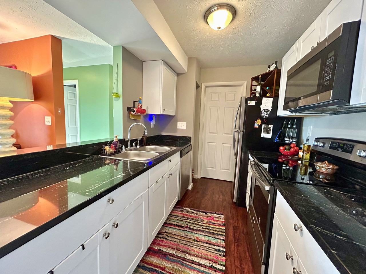 8831 Eagleview Dr #7 - Photo 5 of 20