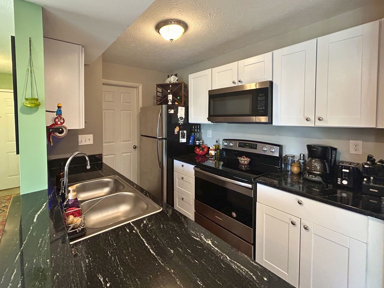 8831 Eagleview Dr #7 - Photo 6 of 20