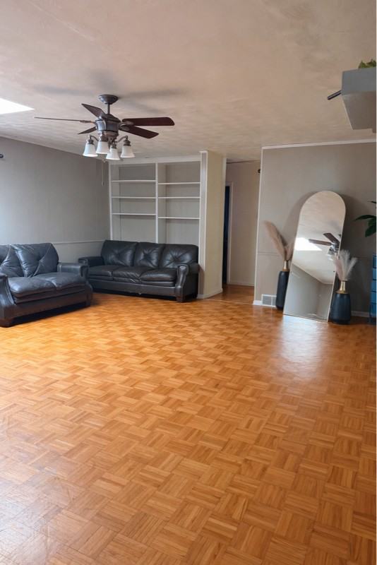 1706 Kenruth Dr - Photo 2 of 13