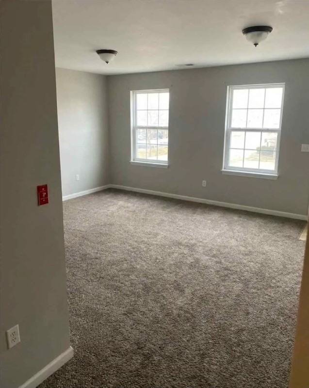 73 Bellevue Ave - Photo 7 of 7