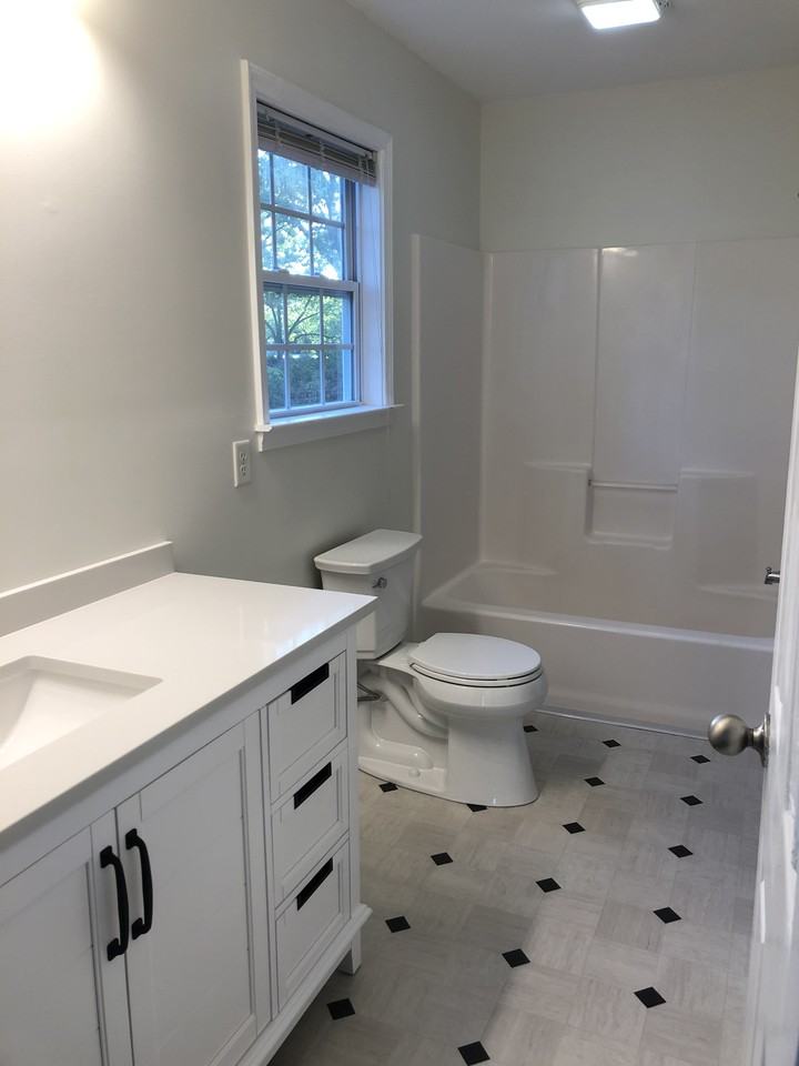 993 High Bluff Cir - Photo 4 of 6