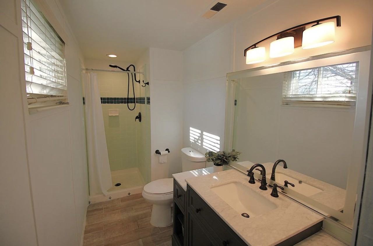 2255 La Grama Dr - Photo 7 of 18