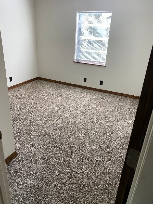 832 E Keysville Rd - Photo 4 of 24