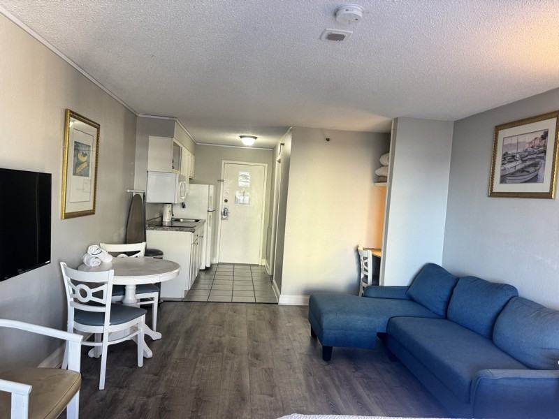 1207 S Ocean Blvd #50704 - Photo 6 of 14