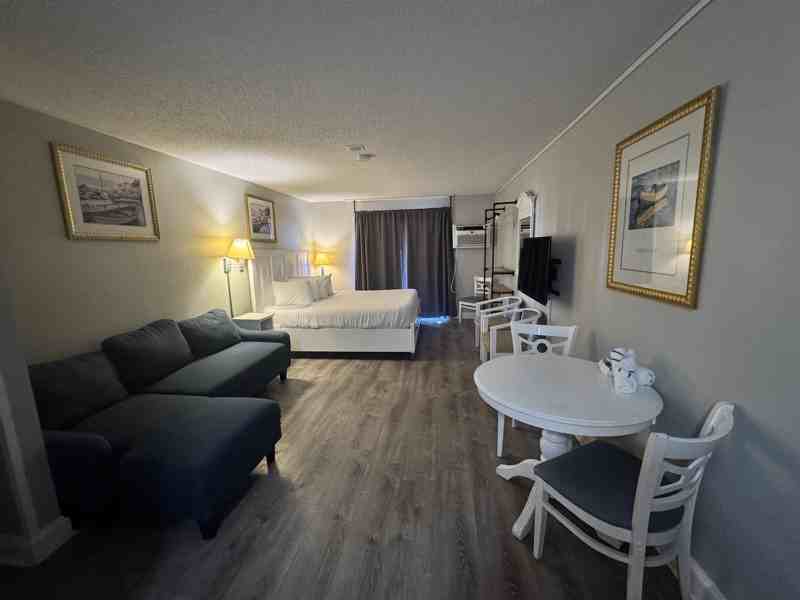 1207 S Ocean Blvd #50704 - Photo 7 of 14