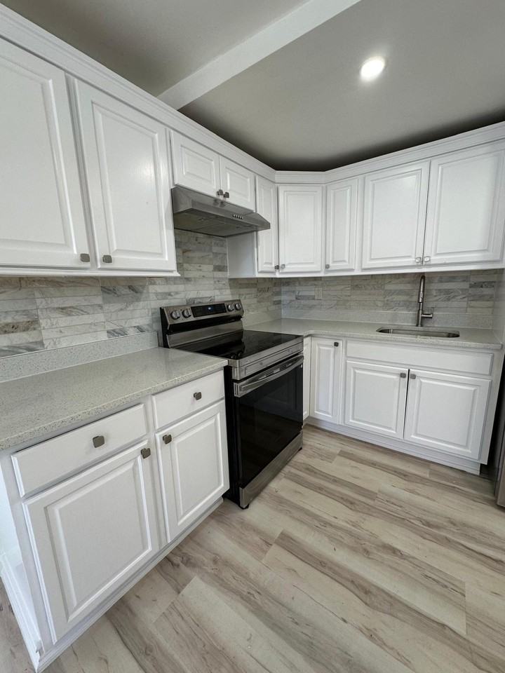 80 5th Ave #2 - Photo 6 of 14