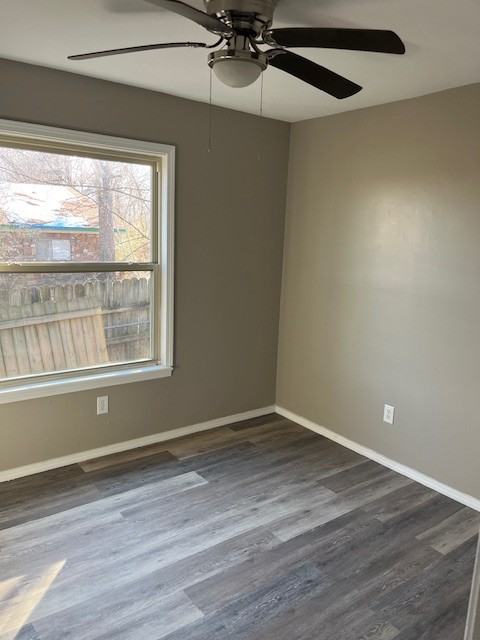 502 M St - Photo 5 of 12