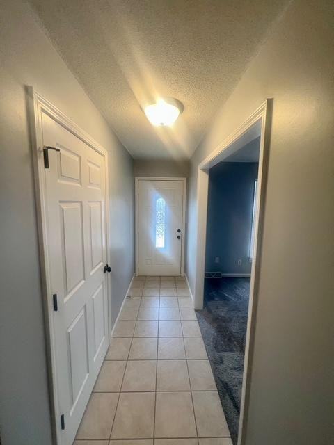 5709 Nw High Hill St - Photo 5 of 7