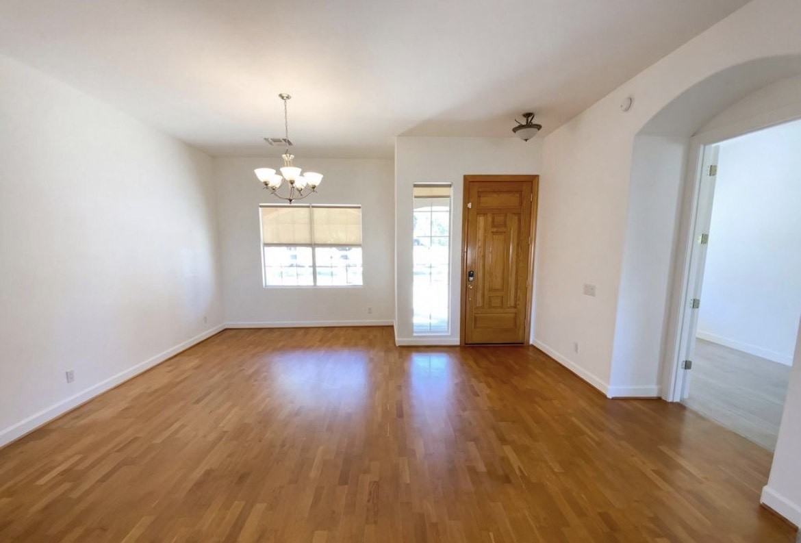 7920 N 175th Ave - Photo 6 of 16