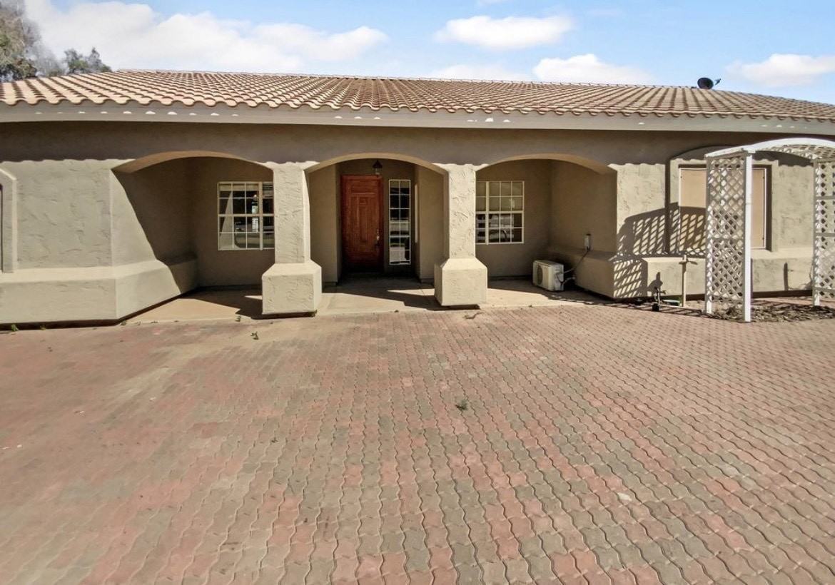 7920 N 175th Ave - Photo 7 of 16