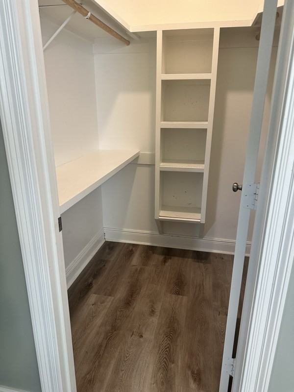 207 Chimney Rock Blvd - Photo 7 of 16