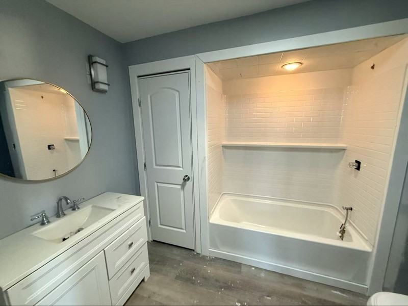 1700 77th St - Photo 4 of 11