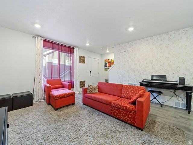 8468 W Meadow Bank Way - Photo 7 of 16