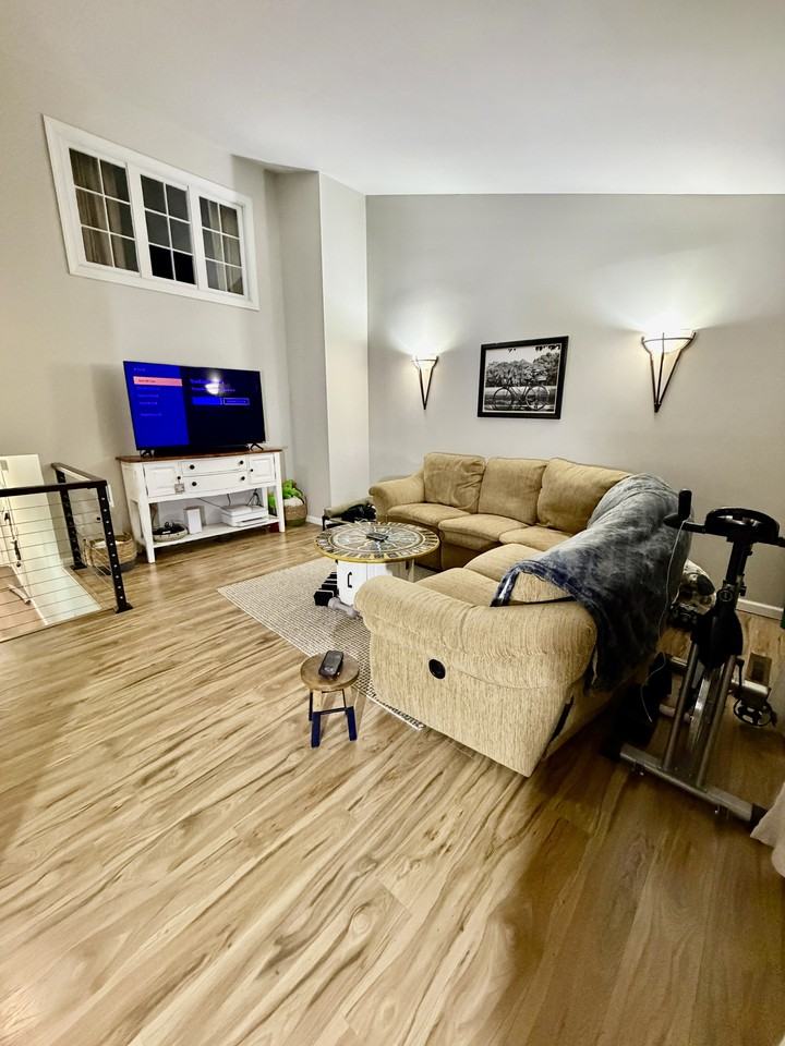 26179 Westview - Photo 3 of 15