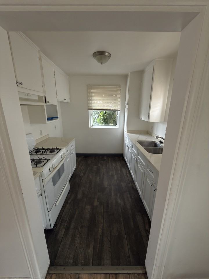 820 W Imperial Hwy #3 - Photo 3 of 10