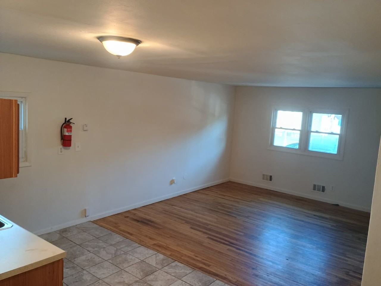 37 Reservoir Ave #2 - Photo 4 of 10