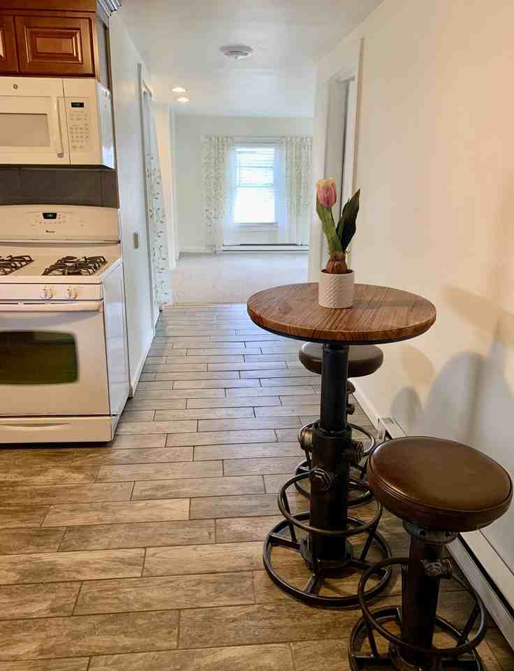 11 Meadow St #2 - Photo 2 of 5