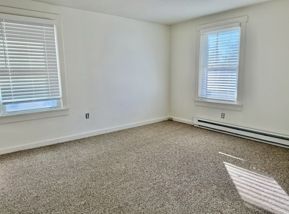 11 Meadow St #2 - Photo 4 of 5