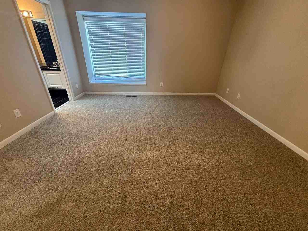 4978 Hunting Hills Cir #4978 - Photo 7 of 26