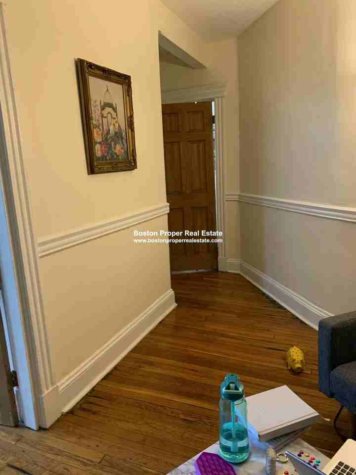 352 Riverway #19 - Photo 2 of 10