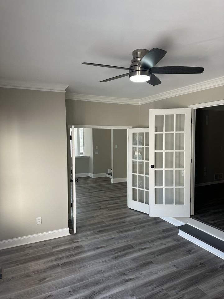 3 S Riversong Ln #3 - Photo 2 of 10