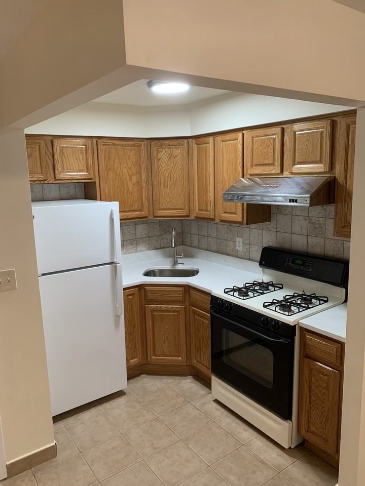 8417 Lander St #2A - Photo 3 of 10