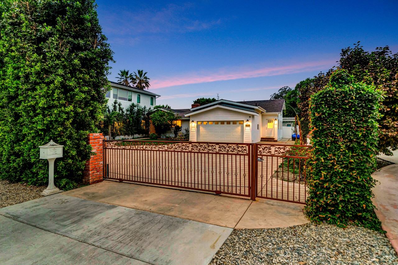 5817 Ranchito Ave #NA - Photo 5 of 21