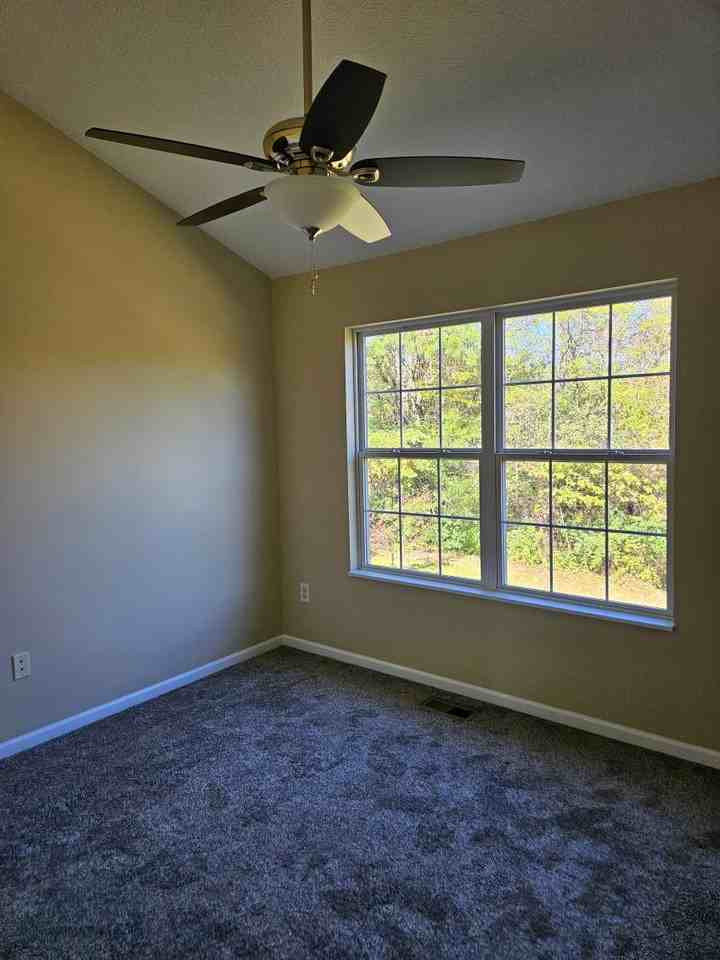 6478 Ash Rock Cir - Photo 4 of 9