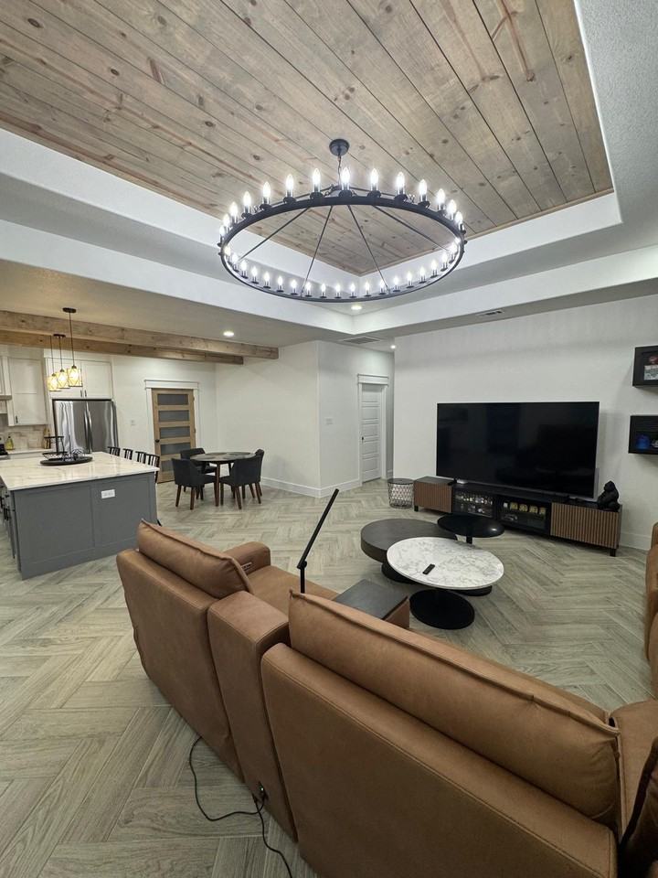 537 Cresthaven Ct #NA - Photo 6 of 12