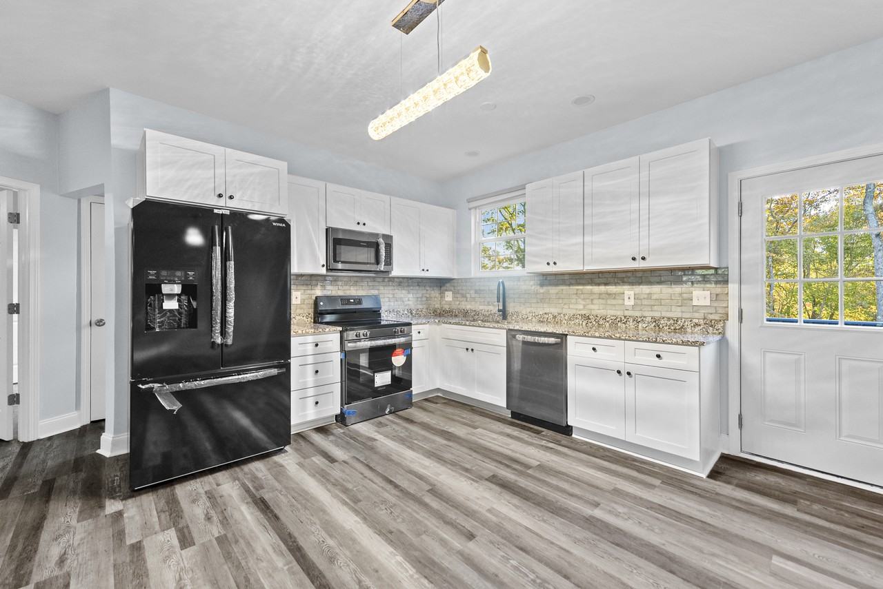 1084 Ben Collier Rd #NA - Photo 7 of 17