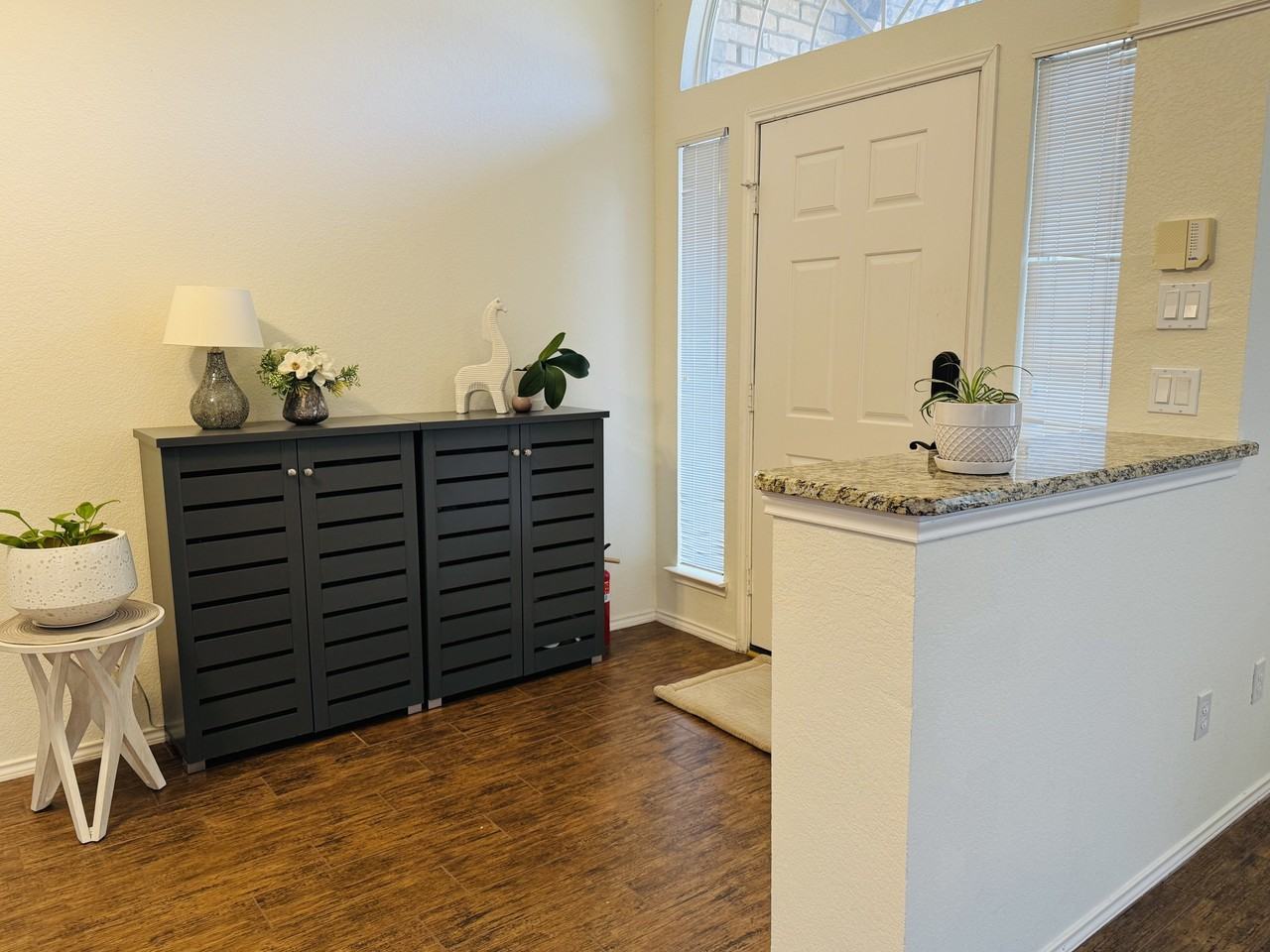 806 Patricia Dr #NA - Photo 2 of 34