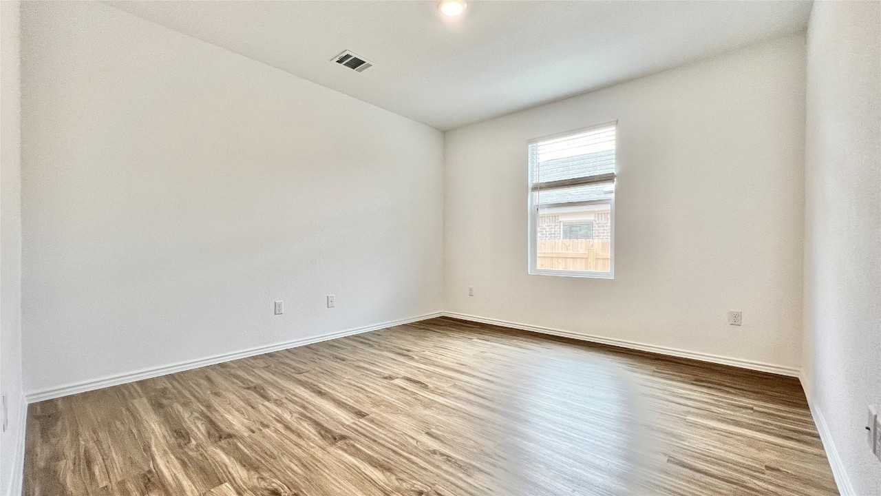 5616 Bellissima Way #NA - Photo 6 of 17