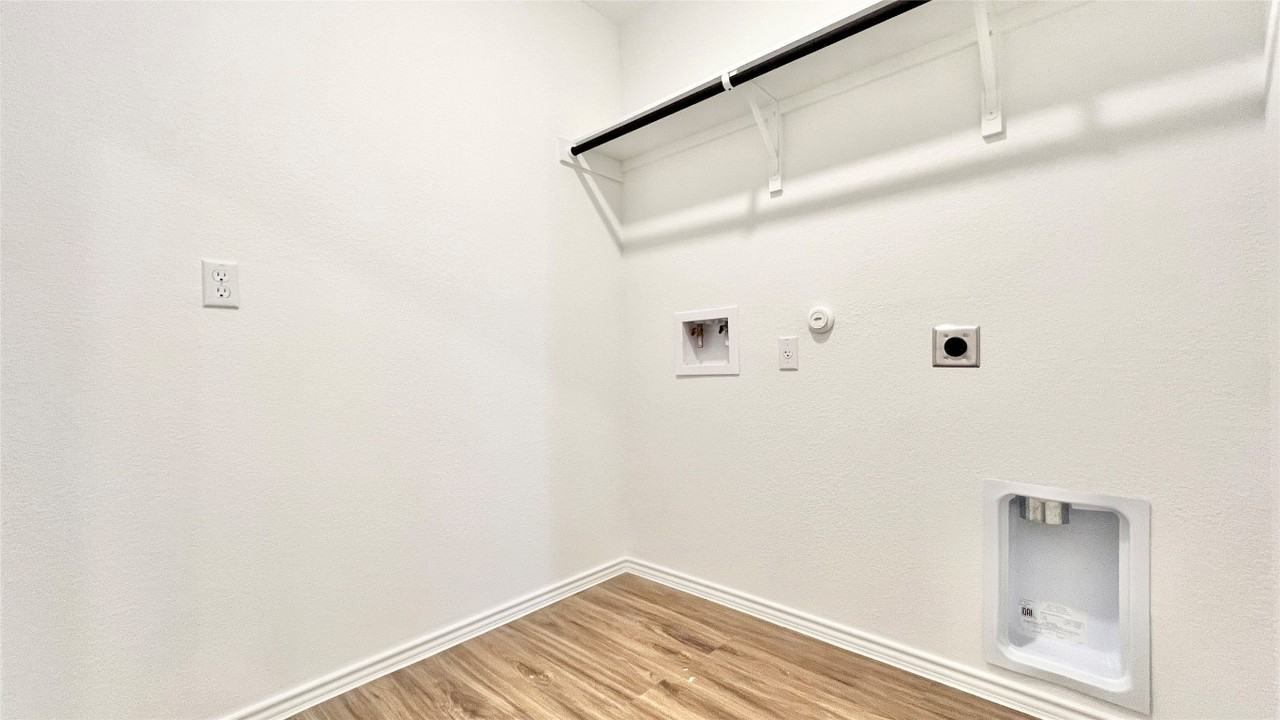 5616 Bellissima Way #NA - Photo 7 of 17