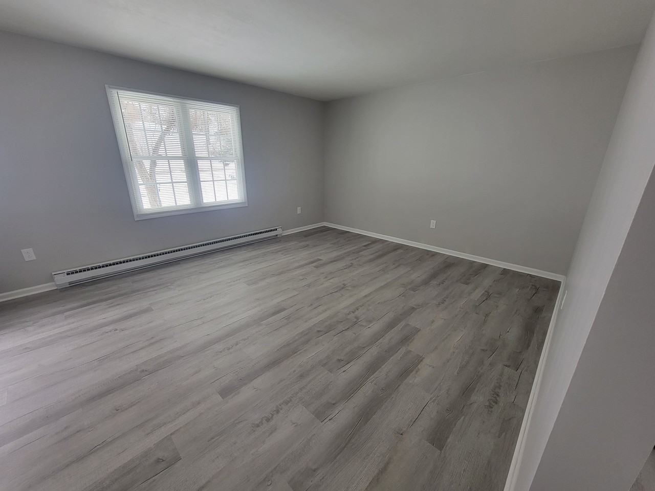 1737 1st St #1737 - Photo 2 of 4