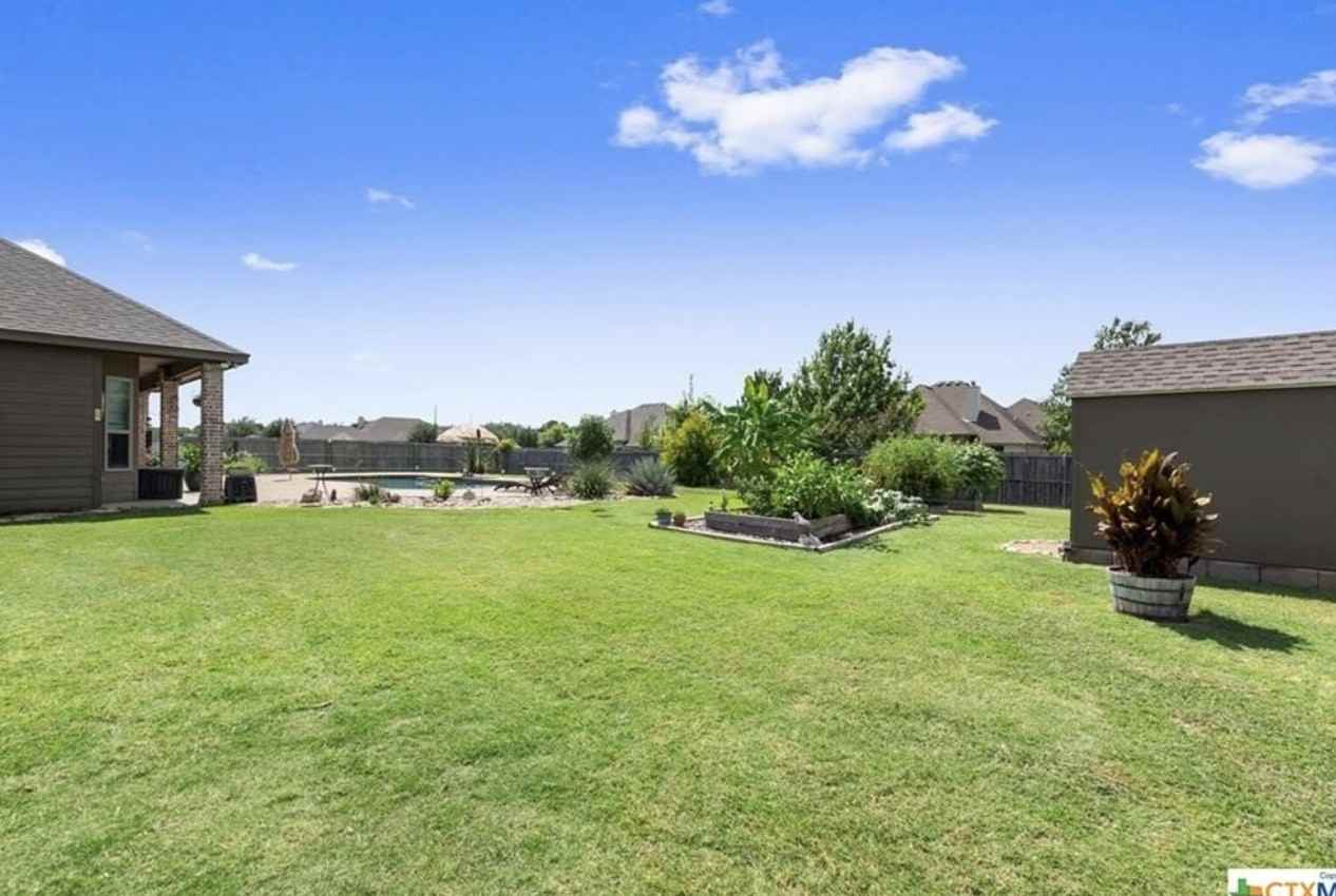 7008 Sun Valley Dr #NA - Photo 6 of 23