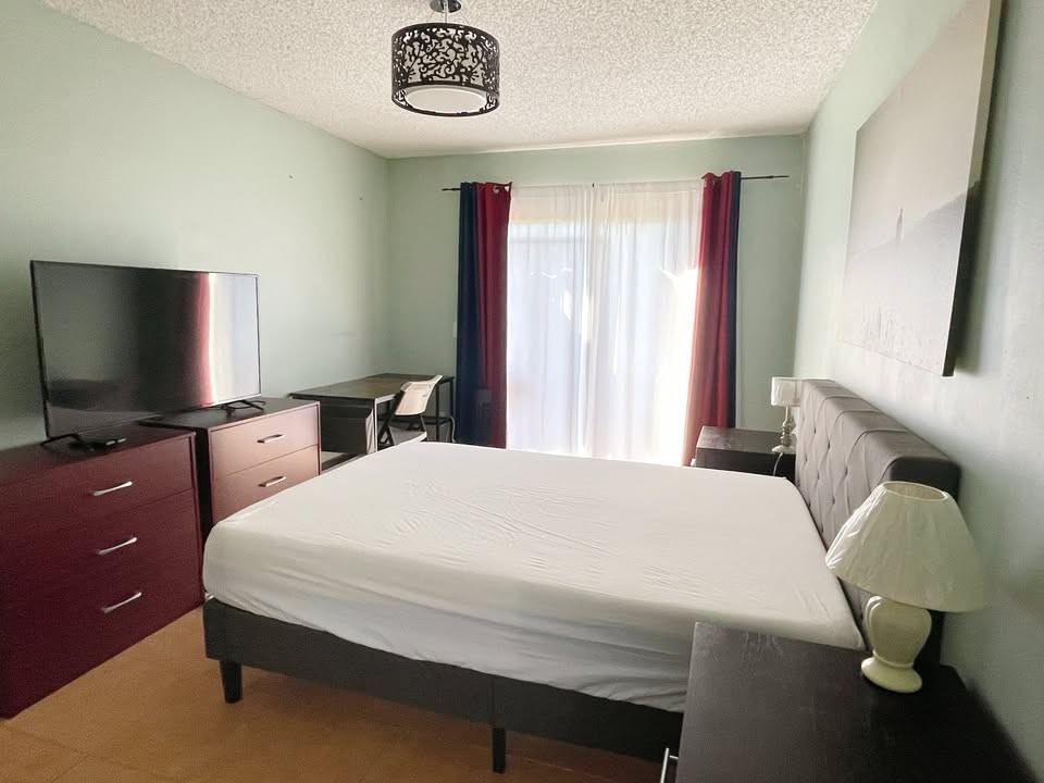 4183 S Pine Island Rd - Photo 3 of 10