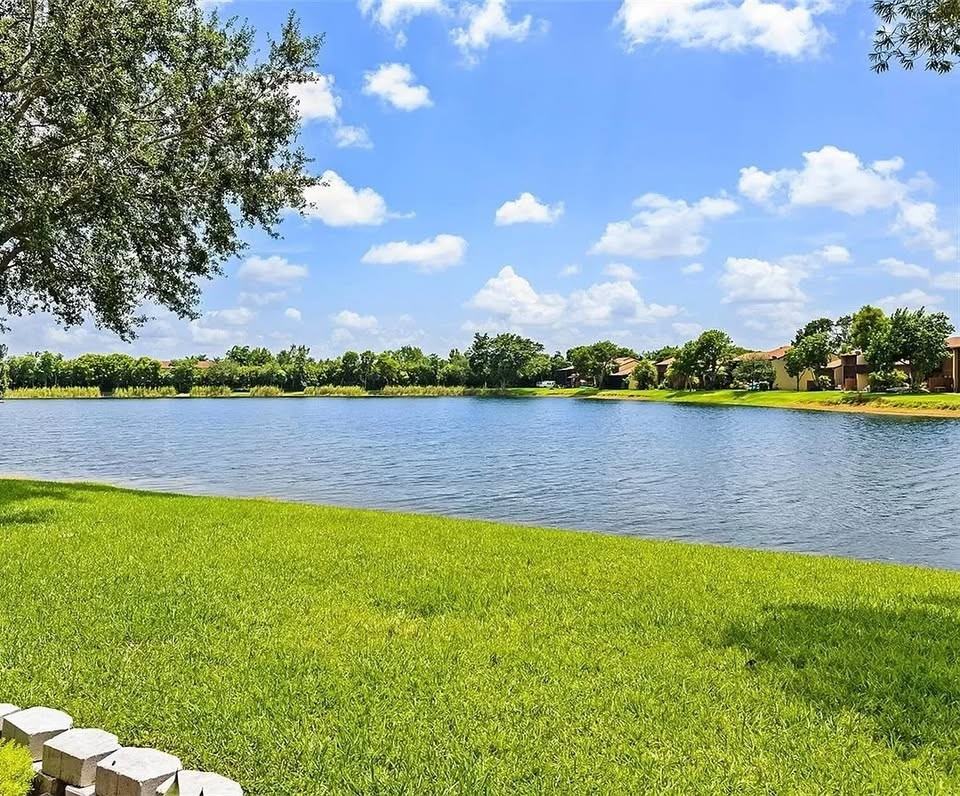 4183 S Pine Island Rd - Photo 4 of 10