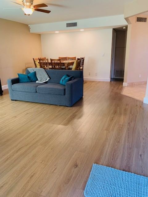 13035 N 34th St #4 - Photo 2 of 24