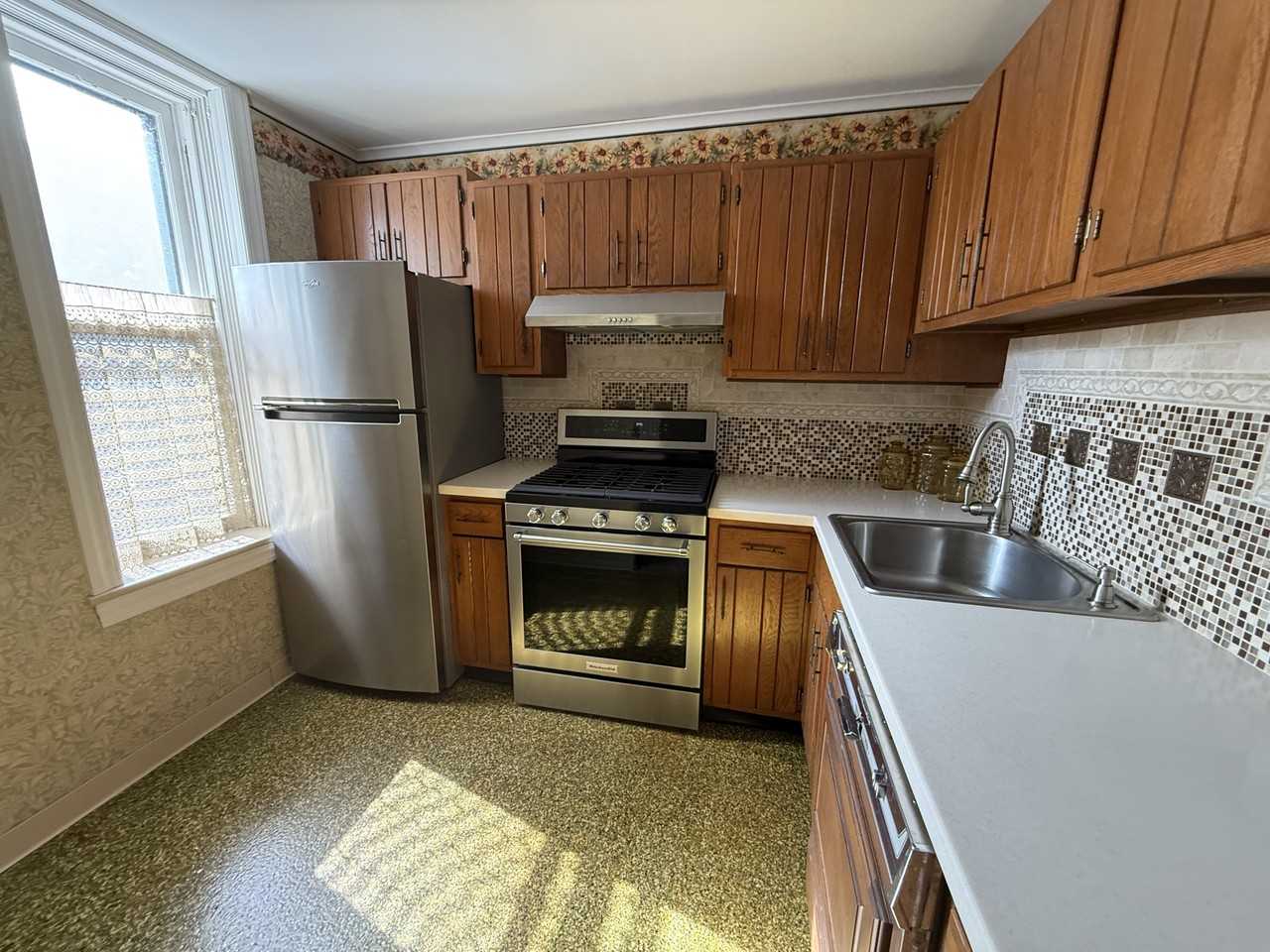 610 S Market St #3 - Photo 7 of 8