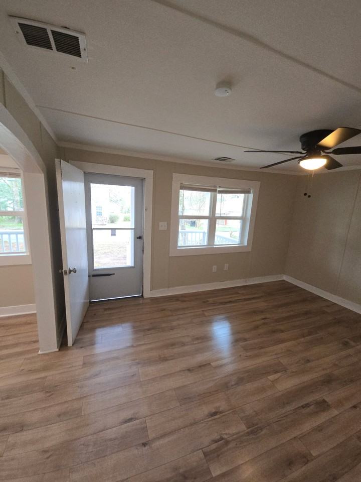 12 Farmer St #NA - Photo 7 of 18