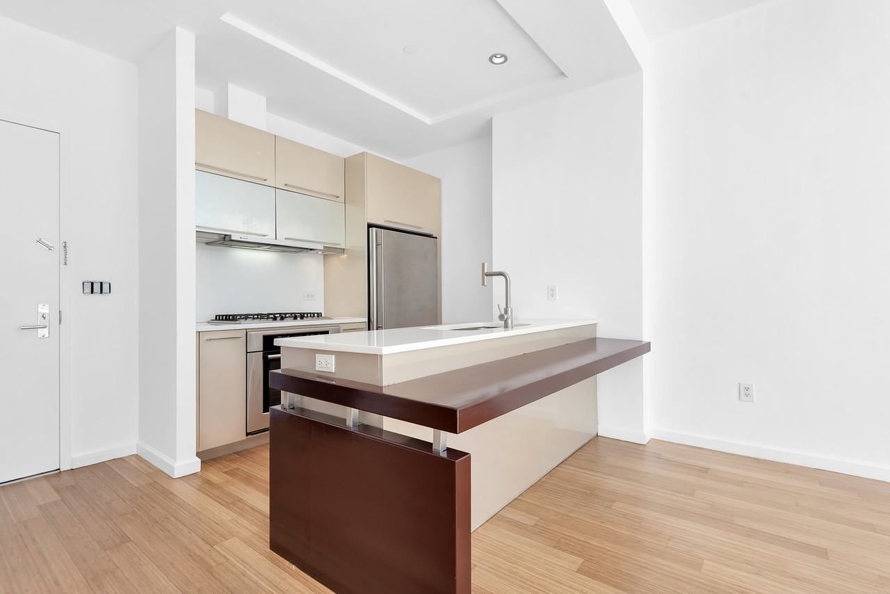 24 24 15 Queens Plaza N #10B - Photo 5 of 15