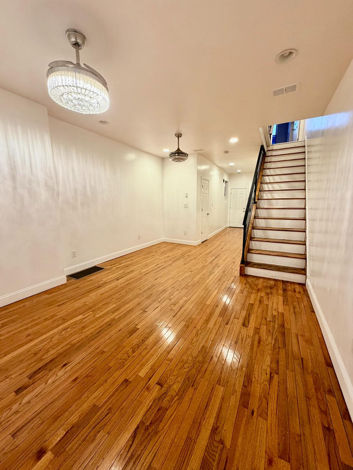 2342 N Colorado St - Photo 3 of 18