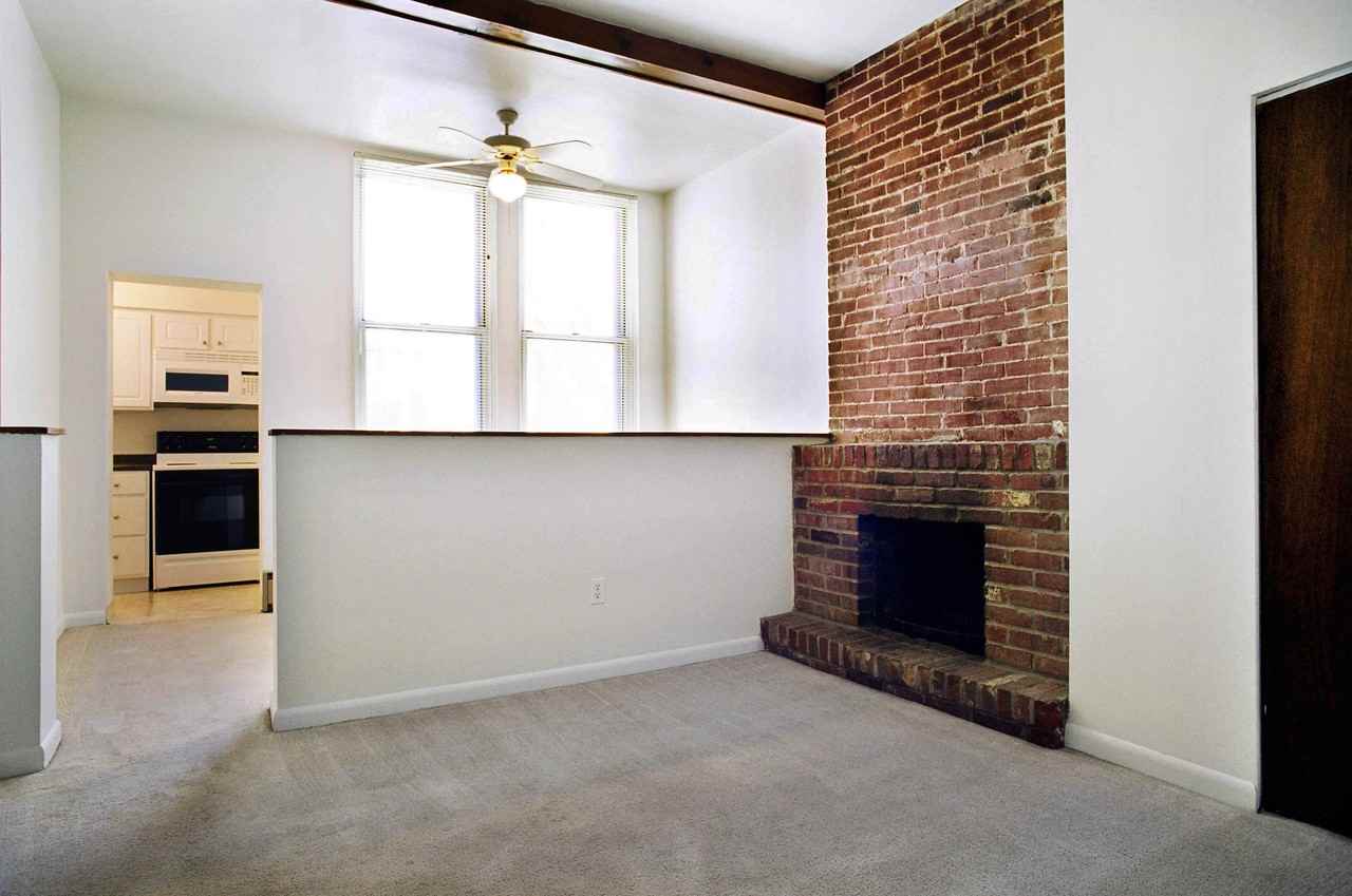 417 Denniston St #2 - Photo 5 of 5