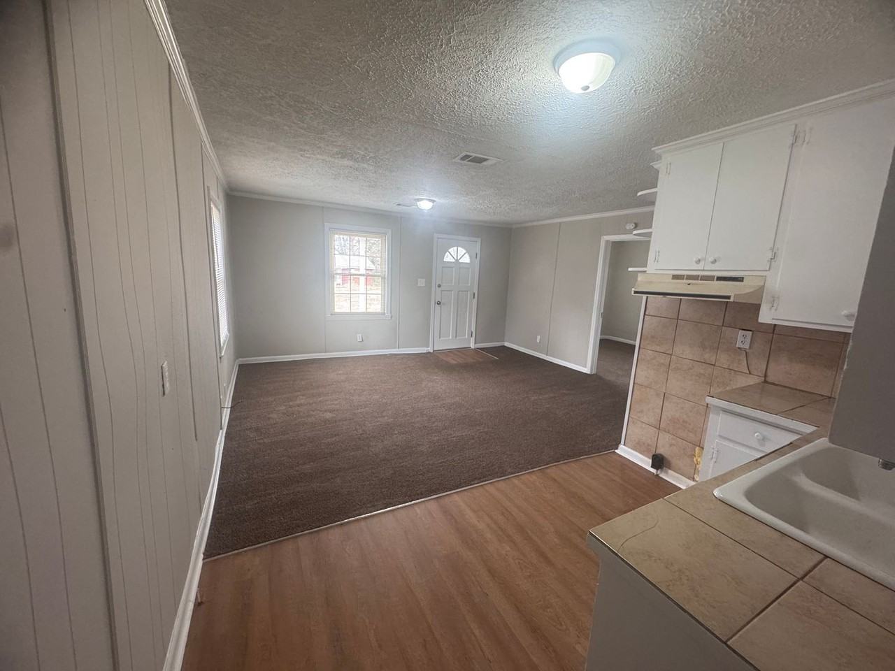 1818 Rigby St - Photo 4 of 10