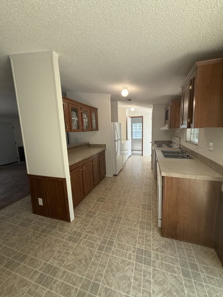 199 Turkey Run Rd #1 - Photo 4 of 10