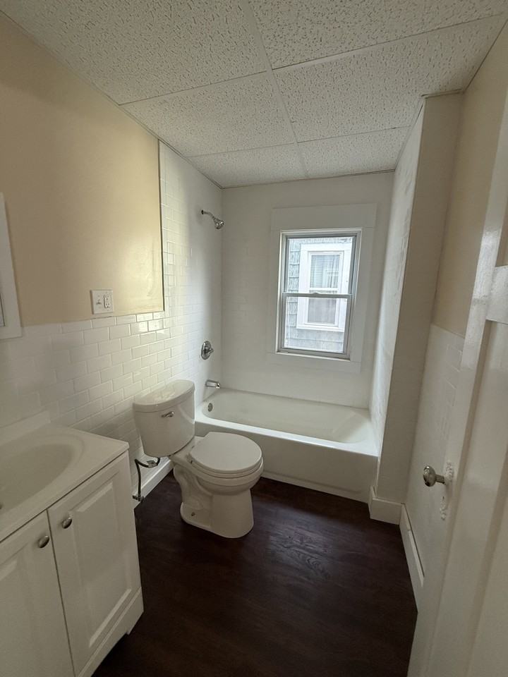 233 Loring Ave #2 - Photo 6 of 16