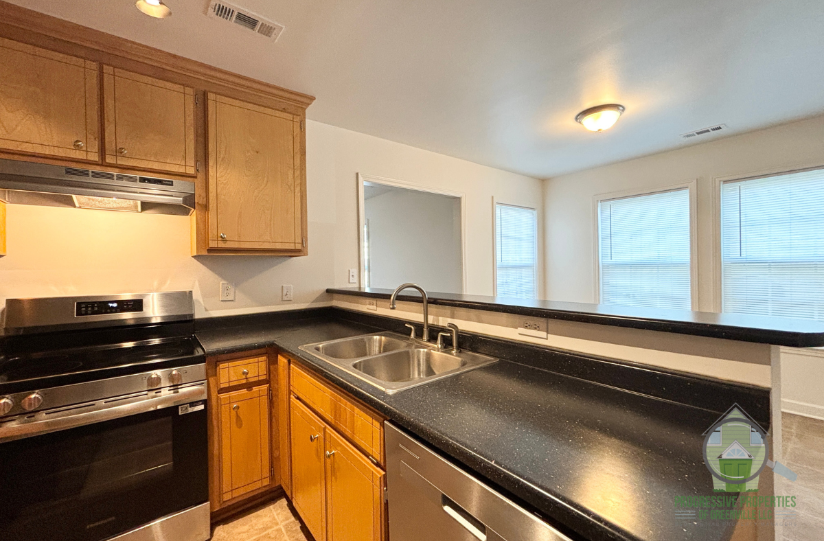 305 S Calhoun St #1 - Photo 7 of 18