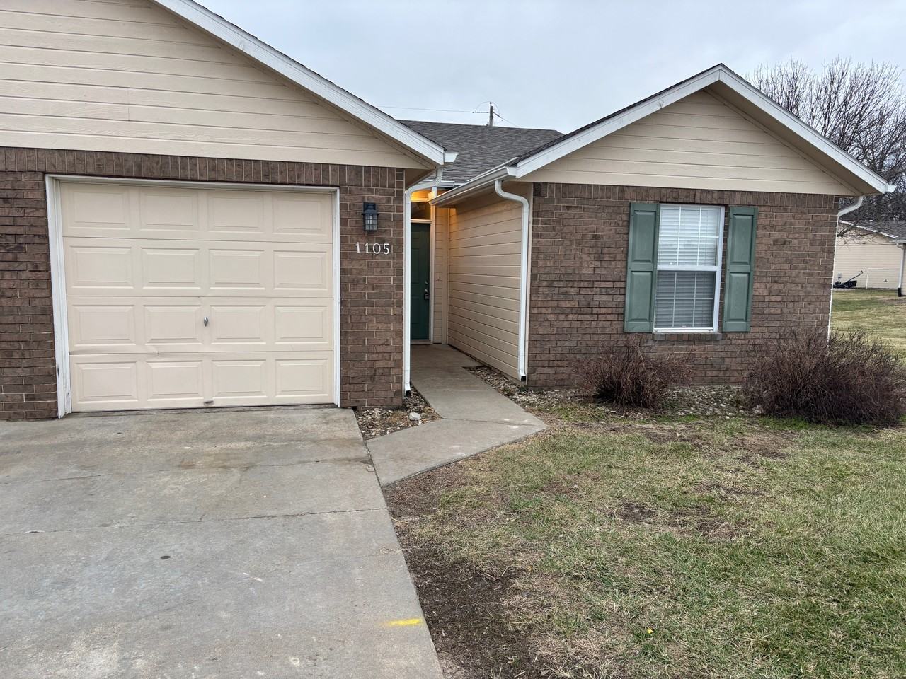 1105 Walters Dr #1 - Photo 2 of 16