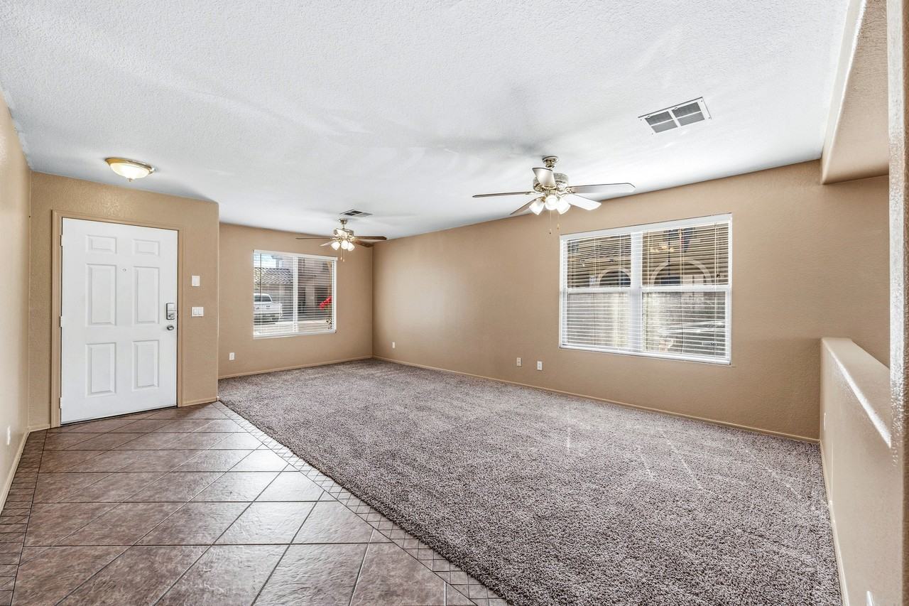 9515 West Monte Vista Road - Photo 5 of 29